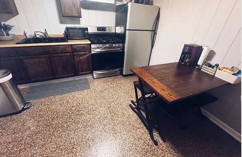 Treme Condo | Superhost 2-bedroom gated condo. 1 block from French Quarter. Parking available