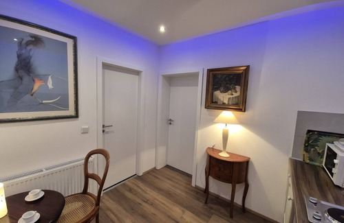 Elberfeld-Mitte Apartment | Superior Apartment with Artistic Flair