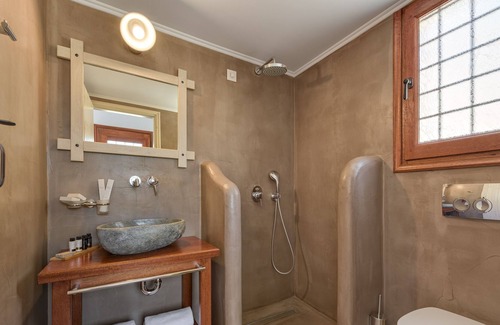 Pedi Apartment | Superior Apartment with Private Veranda and Sea View A, Symi