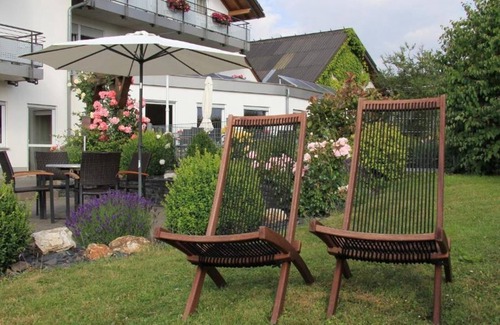 Brauneberg Apartment | Superior double room with balcony Rate 1 night - Weingut Gehlen-Cornelius