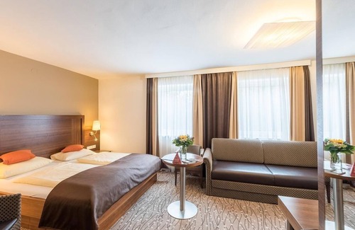 Nonntal House | Superior double room (underground parking included) - Austria Classic Hotel & Gasthof