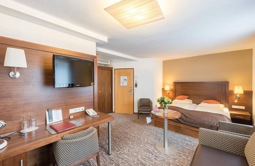 Nonntal House | Superior double room (underground parking included) - Austria Classic Hotel & Gasthof