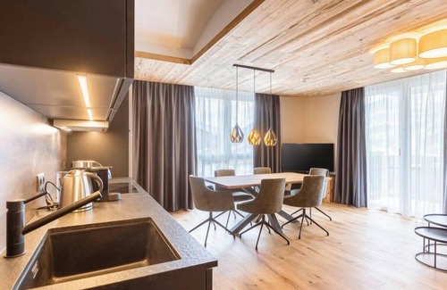 Fuegen Apartment | Superior mit 2 Schlafzimmer by Interhome