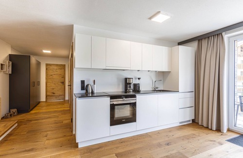 Lermoos Apartment | Superior mit 3 Schlafzimmer mit 7 P. by Interhome