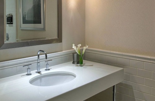 Bay Village House | Superior Room 2 Queen Beds, Revere Hotel, Rooftop Bar, Near Newbury Street