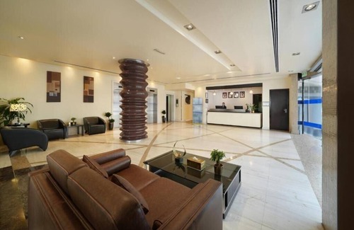 Al Zahiyah Apartment | Superior Room Near Abu Dhabi Mall By E R