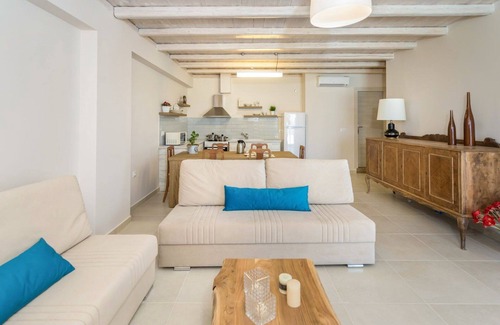 Langadhakia Villa | Superior Zakynthos Two Bedroom Apartment | Beautiful Sea & Mountain Views