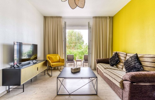 Boujan-sur-Libron Hotel | Sure Hotel by Best Western Beziers Le Monestie