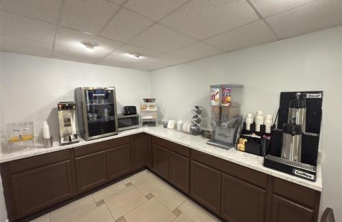 Northside Cabin | SureStay by Best Western Jacksonville Airport