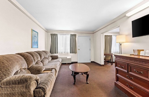 Castro Valley Hotel | SureStay Hotel by Best Western Castro Valley