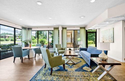 Southern Pines Hotel | SureStay Plus Hotel by Best Western Southern Pines Pinehurst