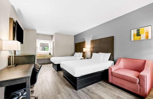 Southern Pines Hotel | SureStay Plus Hotel by Best Western Southern Pines Pinehurst