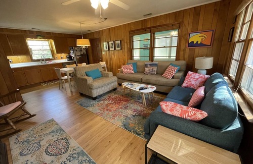 Pine Knoll Shores House | Surf/Break, Soundside House in Pine Knoll Shores, NC!