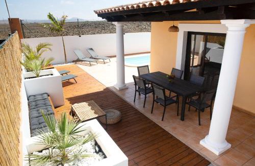 Geafond Villa | Surf Dream Villa