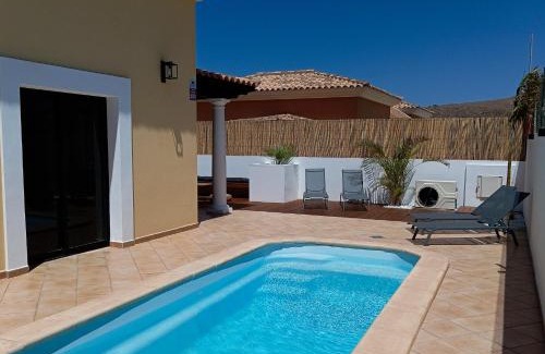 Geafond Villa | Surf Dream Villa