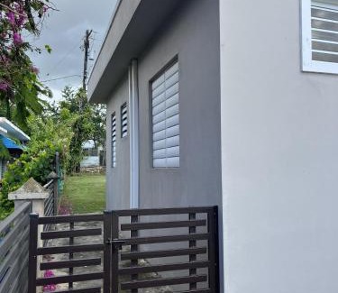 Maleza Baja Apartment | Surfer Steps Apartment