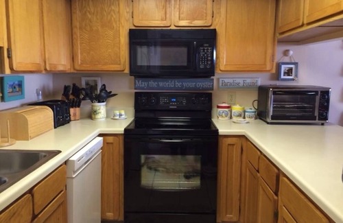 Garden City Condo | Surfmaster 810 Large Balcony New Washer & Dryer Pools Hot Tubs 2 Parking Passes