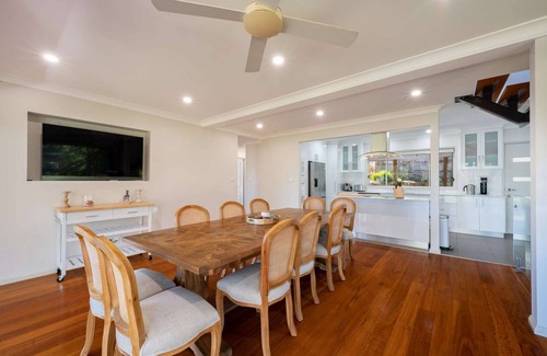 Copacabana House | "Surfscape" – Pool, Views & Pets