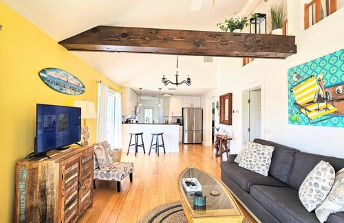 Vilano Beach House | Surfside Oasis ~Tropical Pool! Walk to the Beach! Beautiful Setting. Bikes Included!