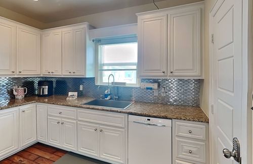Surfside Beach House | Surfside Sunshine