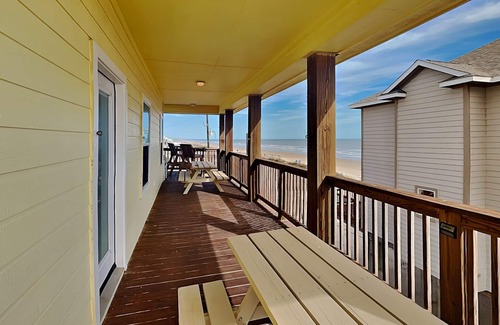 Surfside Beach House | Surfside Sunshine