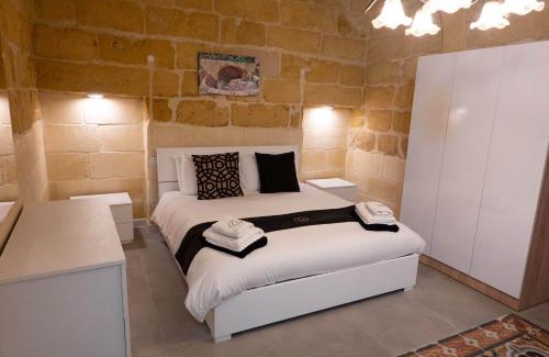 Kercem House | SurWig Vacation Townhouse