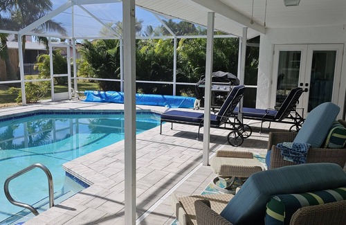 Yacht Club House | Susational spacious private Yatcht Club Islands.