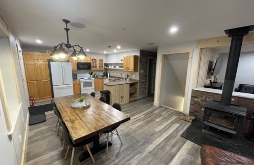 Amherst Cabin | Sutherlands Lake Lodge