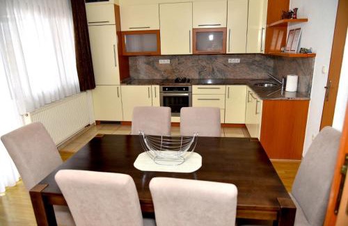 Modrica Apartment | Sutjeska
