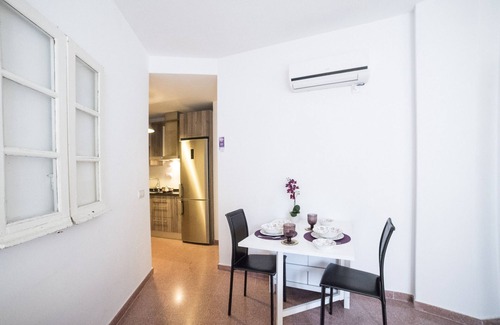 La Merced Apartment | SW La Finestra One Bedroom Apartment