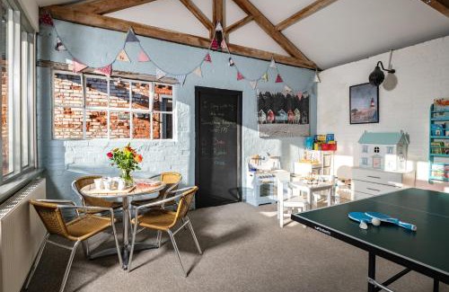 Sculthorpe House | Swallow