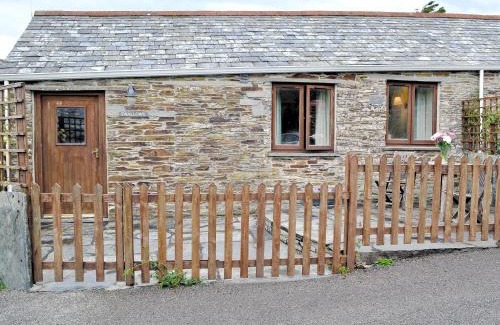 Treligga House | Swallows