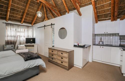 Laingsburg House | Swallows Nest
