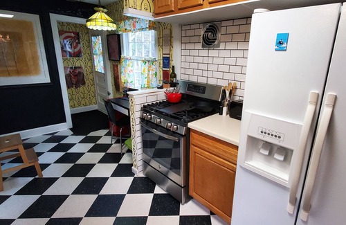 St. Matthews House | Swanky, Retro, Artist's Home, St Matthews, KY.