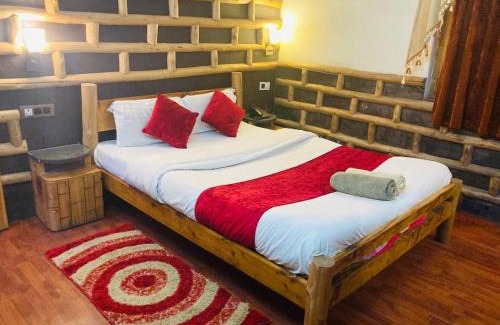 Junagadh Hotel | Swastik Royal Lodge