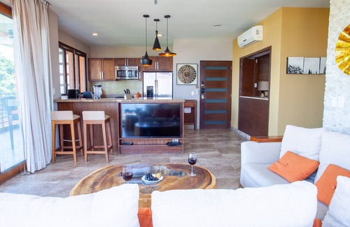 Romantic Zone Condo | Sweeping Banderas Bay Views, Rooftop Pool & Bar - Residences by Pinnacle Unit 20