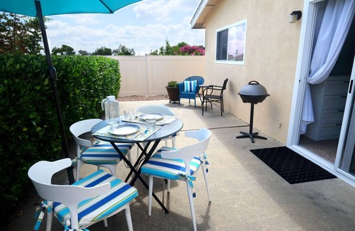 Mira Costa House | Sweet 2 Bedroom Cottage 10 minutes from the beach