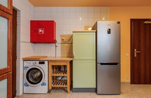 Vilvoorde Apartment | Sweet Apartment - 2 Bedrooms, Private Garden, Privacy Assured