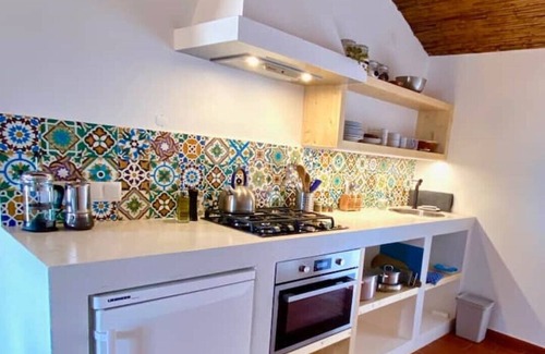 Cavaleiro Cottage | Sweet Cottage on a Horse Farm 200m From the Beach