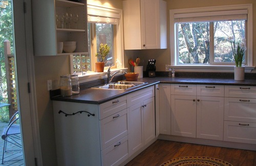 Victoria Cottage | Sweet Country Cottage