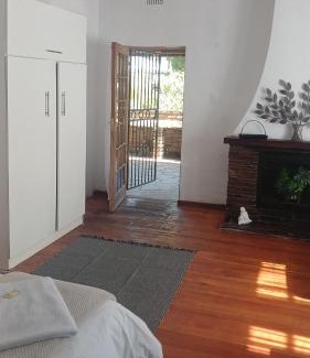 Schweizer-Reineke House | Sweet Dreams Guest House 3 Combrink Street, Schweizer Reneke
