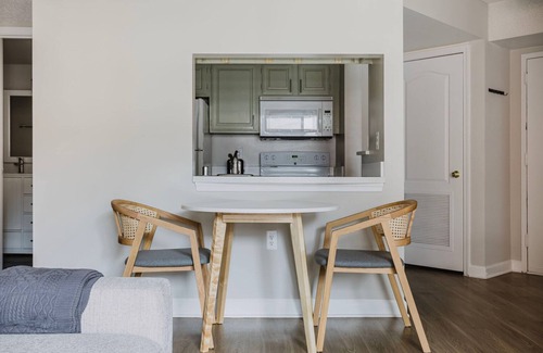 Connecticut Ave - K Street Apartment | Sweet Foggy Bottom 1BR w/Gym & A/C, near GWU & Groceries, by Blueground