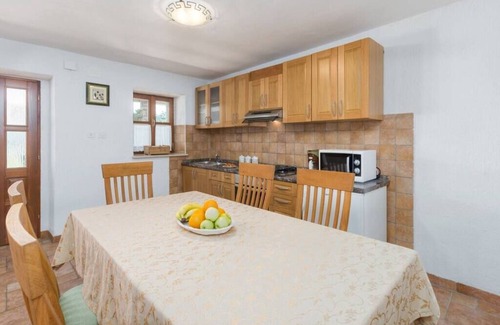 Korenici House | Sweet Home Ana with jacuzzi