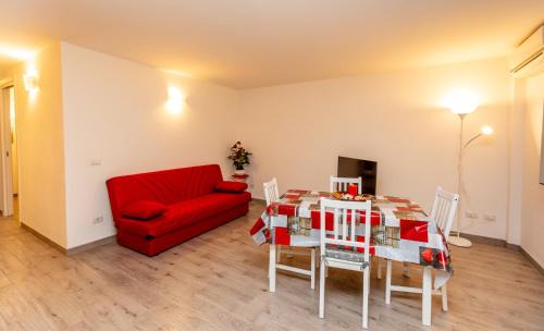 Universita Apartment | sweet home station
