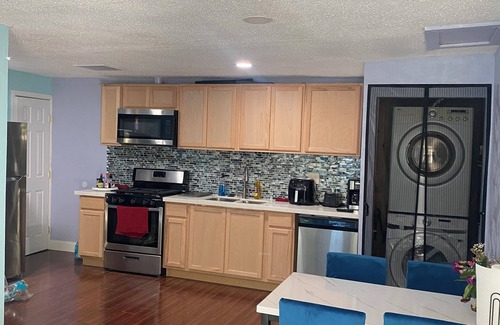 Sharpstown House | Sweet Home VI close to downtown