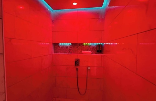 Talange Apartment | Sweet Love Room/sauna modern apartment 2 pax