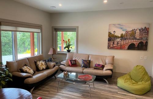 Regional District of Nanaimo Apartment | Sweet memories