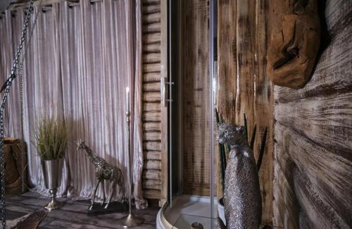 Saarlouis Bed & Breakfast | Sweet Poison Rooms