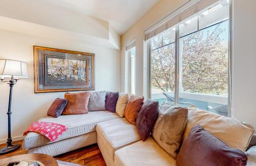 Hailey House | Sweet Retreat at Sweet Water