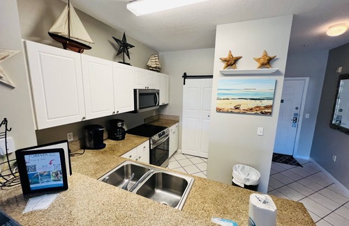 Frangista Beach Condo | Sweet Retreat @ Emerald Waters | Steps to Beach & Pool | FREE Fun Pass | Summer Special!